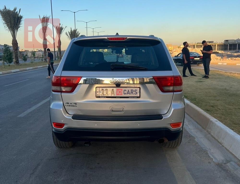 جيب جراند شيروكي